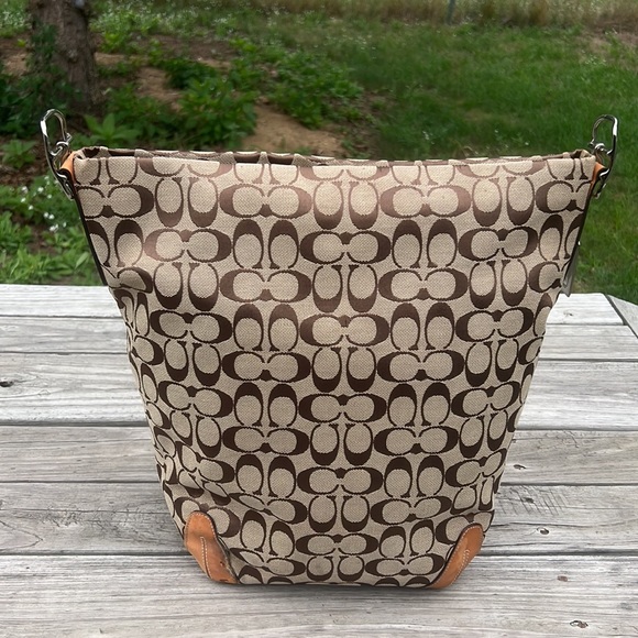 COACH - Picture 5 of 16